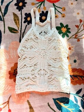 Free People Happiness Runs Floral Crop Tank | FP Movement | Buti Logo | NWOT